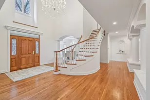 14 Briarwood Ln, Lincolnshire, IL 60069 - Photo 8