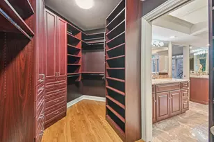 14 Briarwood Ln, Lincolnshire, IL 60069 - Photo 46