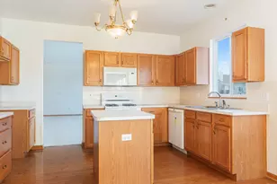 21539 W Empress Ln, Plainfield, IL 60544 - Photo 8