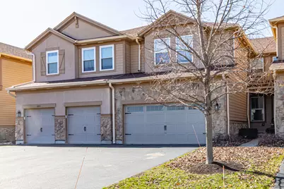 1858 Crenshaw Circle, Vernon Hills, IL 60061 - Photo 2