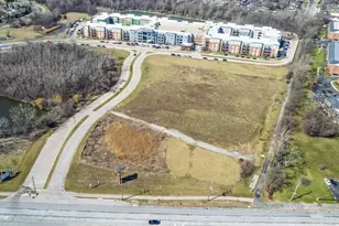 1S625 Oakbrook Lake, Oak Brook, IL 60523 - Photo 4