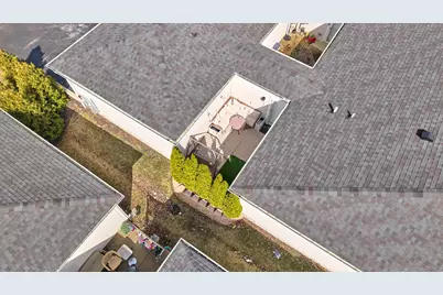 223 S Walnut Street, Cortland, IL 60112 - Photo 24