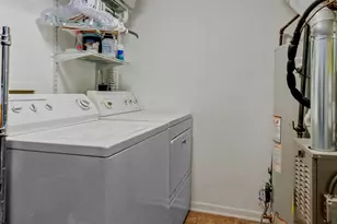 61 W Pier Dr, Westmont, IL 60559 - Photo 22