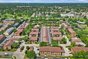 61 W Pier Dr, Westmont, IL 60559 - Photo 38