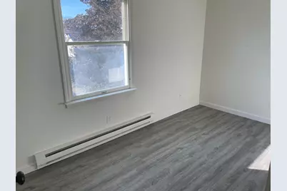 106 S 3rd Avenue #3, Mendota, IL 61342 - Photo 6