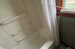 405 S 4th St, Fairbury, IL 61739 - Photo 8