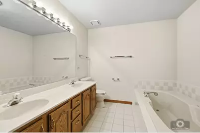 [Address not provided], Darien, IL 60561 - Photo 22