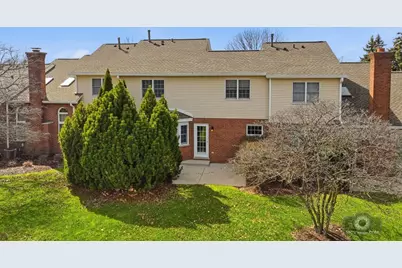 [Address not provided], Darien, IL 60561 - Photo 2