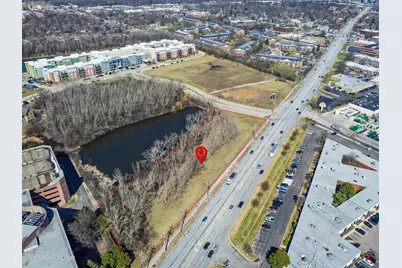 1S628 Oakbrook Lake, Oak Brook, IL 60181 - Photo 1