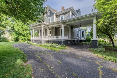 612 E Peru Street, Princeton, IL 61356 - Photo 2