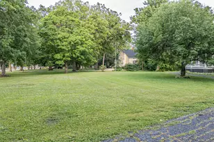 612 E Peru St, Princeton, IL 61356 - Photo 54