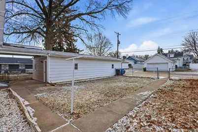 2748 12th Avenue, Moline, IL 61265 - Photo 30