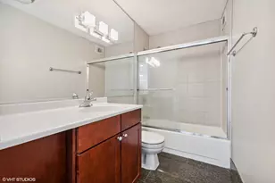 30 E Huron St, Chicago, IL 60611 - Photo 8