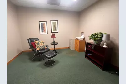 7808 W College Drive #LL2, Palos Heights, IL 60463 - Photo 4