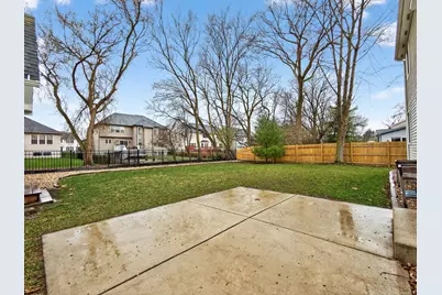 702 Pinehurst Drive, North Aurora, IL 60542 - Photo 36