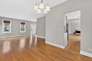 702 Pinehurst Dr, North Aurora, IL 60542 - Photo 12