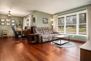 1570 Featherstone Blvd, Rockford, IL 61107 - Photo 12