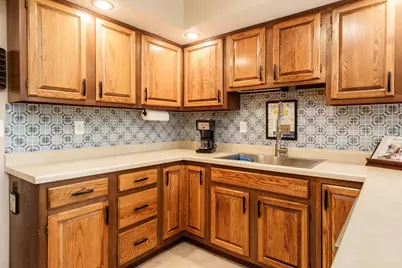 1570 Featherstone Boulevard, Rockford, IL 61107 - Photo 26