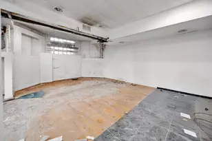 3143 S Giles Ave, Chicago, IL 60616 - Photo 22