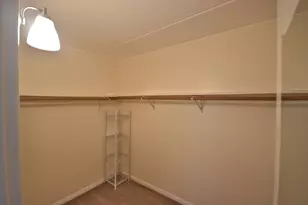 1110 N Farnsworth Ave, Aurora, IL 60505 - Photo 24