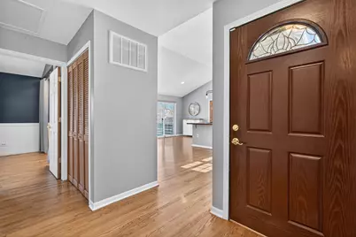 1333 Purdue Avenue, Naperville, IL 60565 - Photo 6