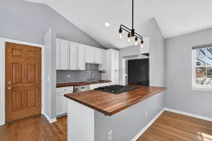 1333 Purdue Ave, Naperville, IL 60565 - Photo 14