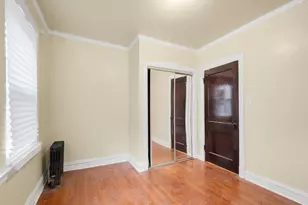8533 S Oglesby Ave, Chicago, IL 60617 - Photo 6