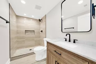 6423 S Claremont Ave, Chicago, IL 60636 - Photo 22