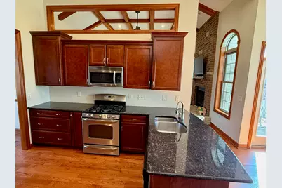 1913 W Leopard Drive, Dixon, IL 61021 - Photo 8