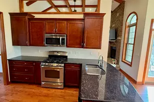 1913 W Leopard Dr, Dixon, IL 61021 - Photo 8