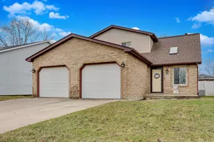 1501 Peachtree Ln, Lockport, IL 60441 - Photo 1