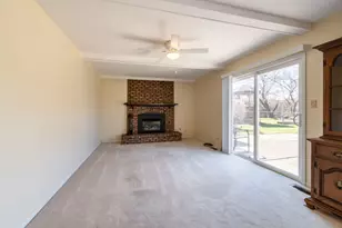 1418 S Princeton Ave, Arlington Heights, IL 60005 - Photo 12