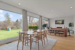 1975 Valley View Rd, Northfield, IL 60093 - Photo 16