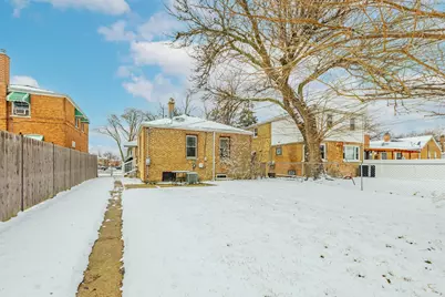 923 Marshall Avenue, Bellwood, IL 60104 - Photo 24