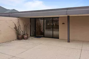 66 Watergate Rd, South Barrington, IL 60010 - Photo 2