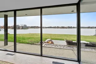 66 Watergate Rd, South Barrington, IL 60010 - Photo 2