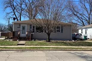 1206 S Park St, Streator, IL 61364 - Photo 2