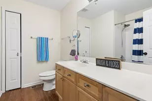 32546 Pilgrims Ct, Lakemoor, IL 60051 - Photo 16