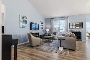 1205 Ardmoor Dr, Crystal Lake, IL 60012 - Photo 4