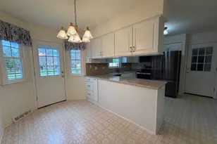 3501 Bankview Dr, Joliet, IL 60431 - Photo 12