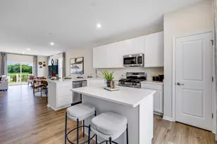 2240 Stonegate Rd, Algonquin, IL 60102 - Photo 6