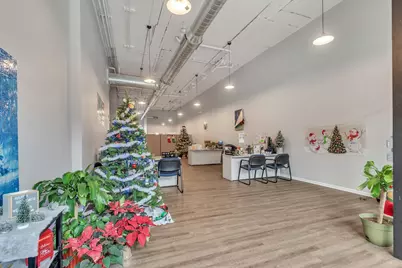 26 N Broadway, Aurora, IL 60505 - Photo 4