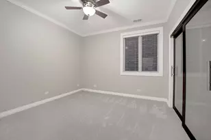 1033 W Monroe St, Chicago, IL 60607 - Photo 14