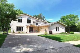 1302 S Princeton Ave, Arlington Heights, IL 60005 - Photo 1