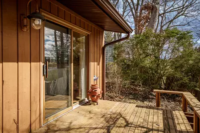 5005 Mohawk Road, Rockford, IL 61107 - Photo 8