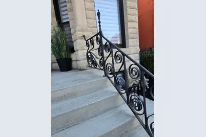 515 E Oakwood Boulevard, Chicago, IL 60653 - Photo 6