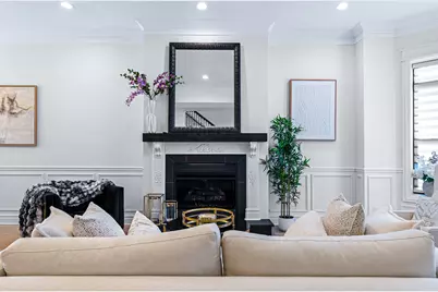 515 E Oakwood Boulevard, Chicago, IL 60653 - Photo 12