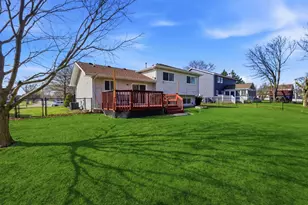 130 Fox Chase Dr S, Oswego, IL 60543 - Photo 42