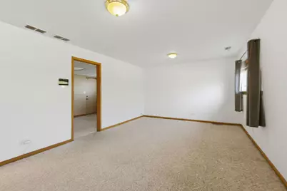 130 Fox Chase Drive S, Oswego, IL 60543 - Photo 24