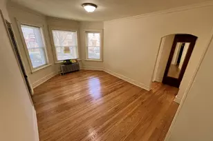 5005 W Newport Ave, Chicago, IL 60641 - Photo 4